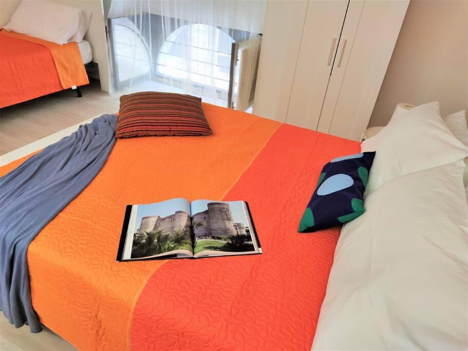 Central Apartments Mezzanine - 1 Min To Via Etnea คาตาเนีย ภายนอก รูปภาพ